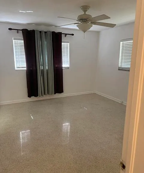 860 NW 65th Ave — Photo 25