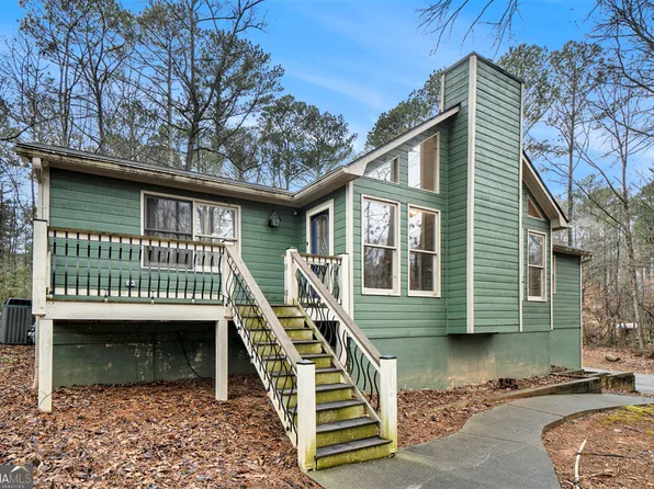 6308 Emerald Trl SE, Acworth, GA 30102