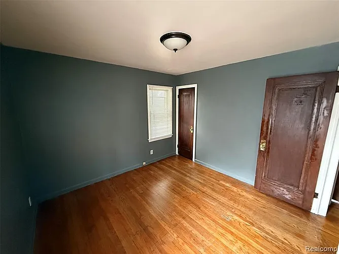 2 bed, 1802 sqft, $1,250 — Photo 2