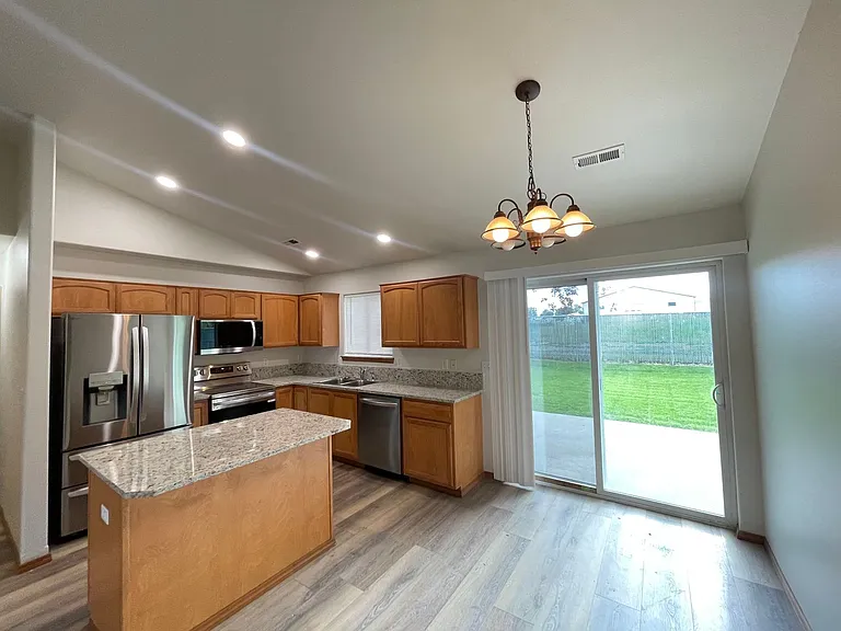 9377 N Macie Loop — Photo 3