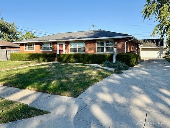 2nd image of 403 Brentwood Ave