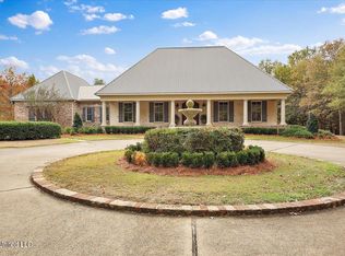 619 Old Agency Rd, Ridgeland, MS 39157