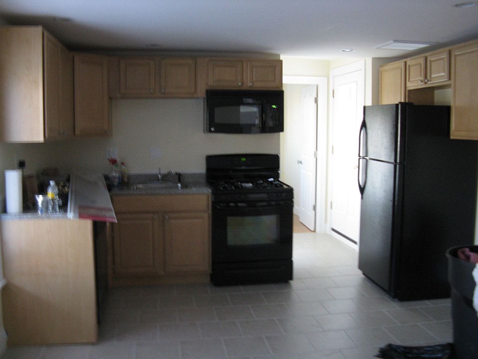 kitchen and appliances