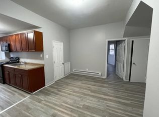 802 N 63rd St #2R, Philadelphia, PA 19151