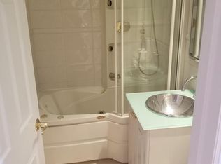 8832 75th Ave #1, Ridgewood, NY 11385