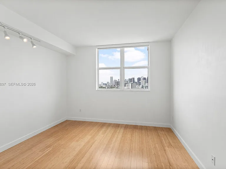 2475 Brickell Ave #2104 — Photo 18