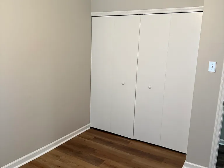 3325 Featherston Dr — Photo 8