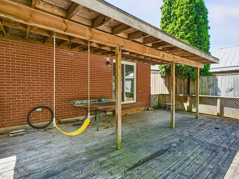 4989 Willmott St #LOWER — Photo 9