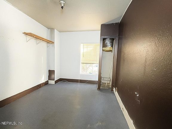 5th image of 803 BRIDIER Street