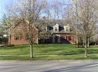 10615 Willow Brook Rd, Dayton, OH 45458