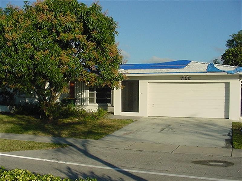 1st image of 7106 NW 70th Ave