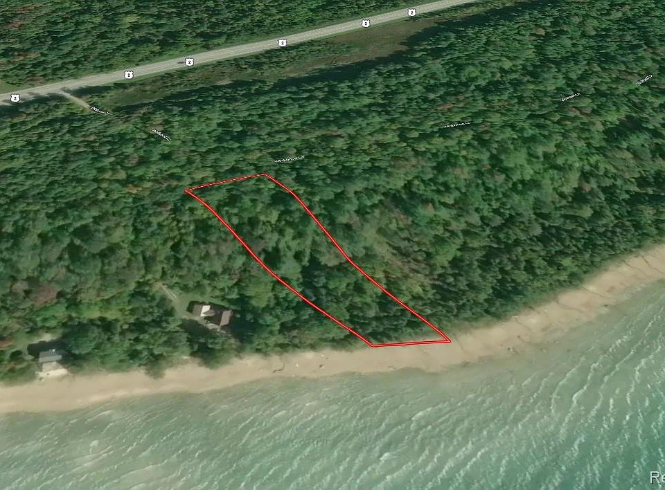 2nd image of 4511 Shore Rd