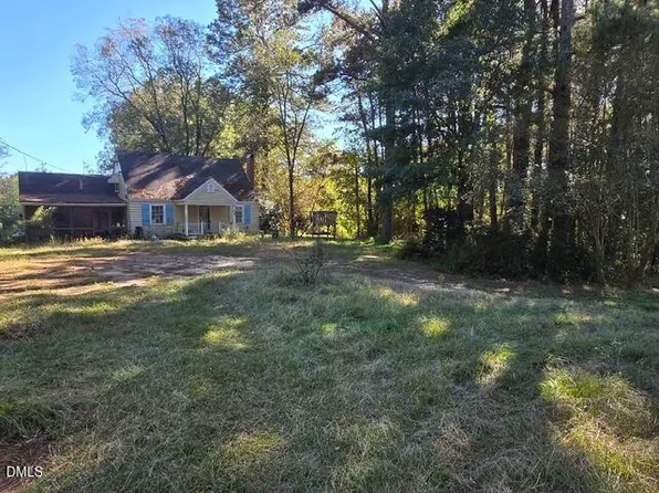 9385 Us Highway 301 S, Four Oaks, NC 27524