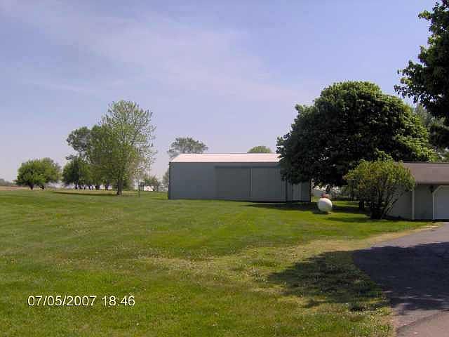 2nd image of 7713 W County Road 550 Rd N