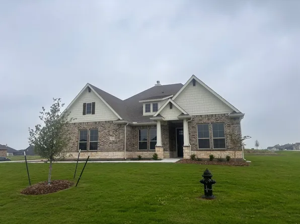 104 Snowy Owl Trl, Rhome, TX 76078