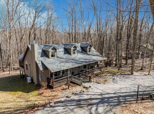 334 Pine Dr, Terra Alta, WV
