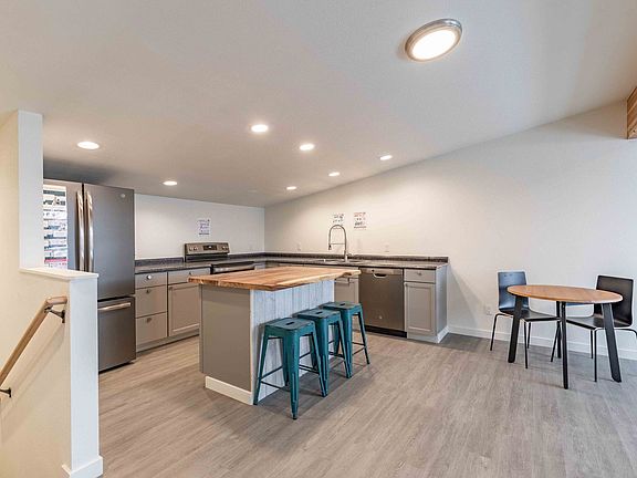 3rd image of 314 S Asbury St #3