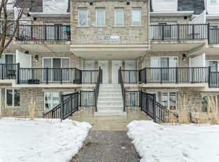 3025 Finch Ave W #2033-W4709, Toronto, ON M9M0A2