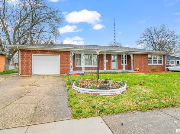 48 Glen Aire Dr, Springfield, IL 62703