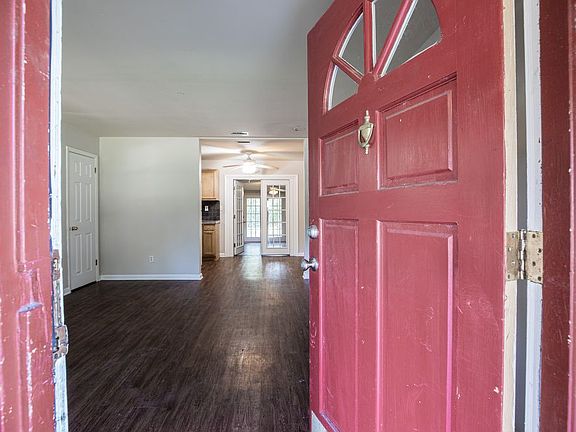5th image of 6722 Frye Ave S