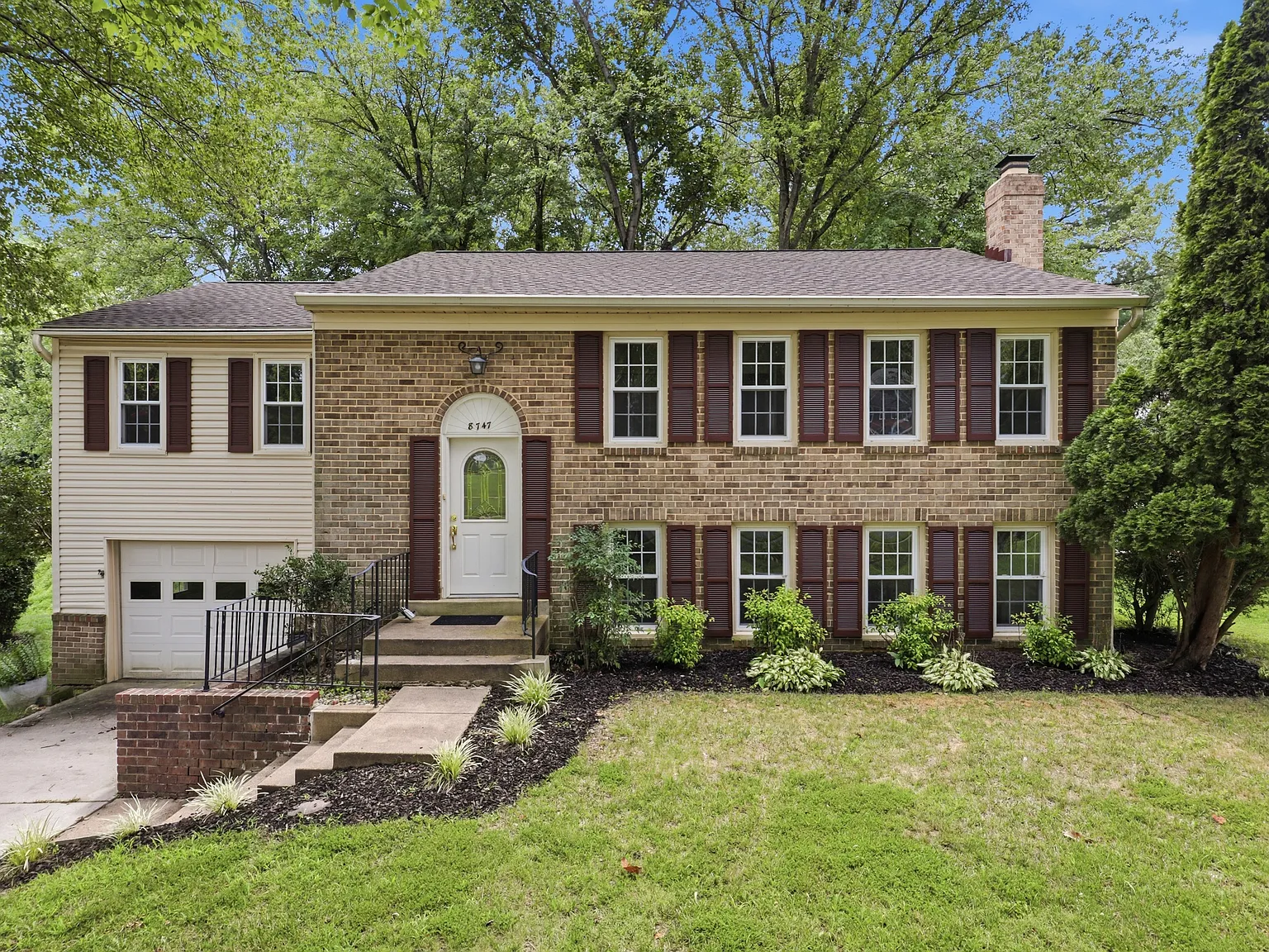 8747 Arley Drive — Photo 3
