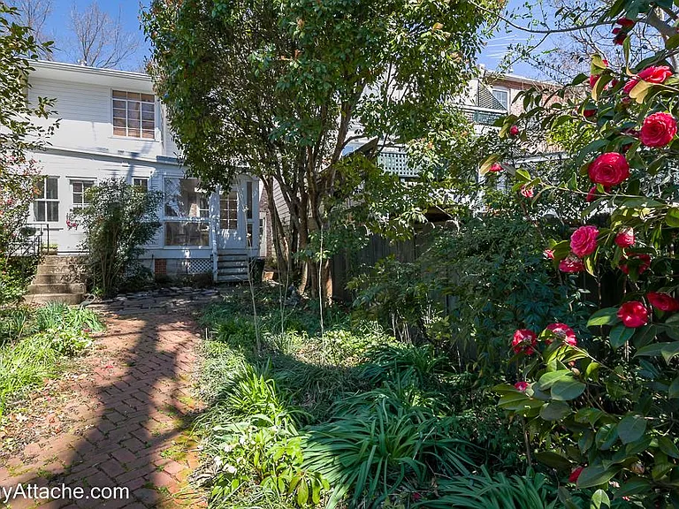 3414 Reservoir Rd NW — Photo 15