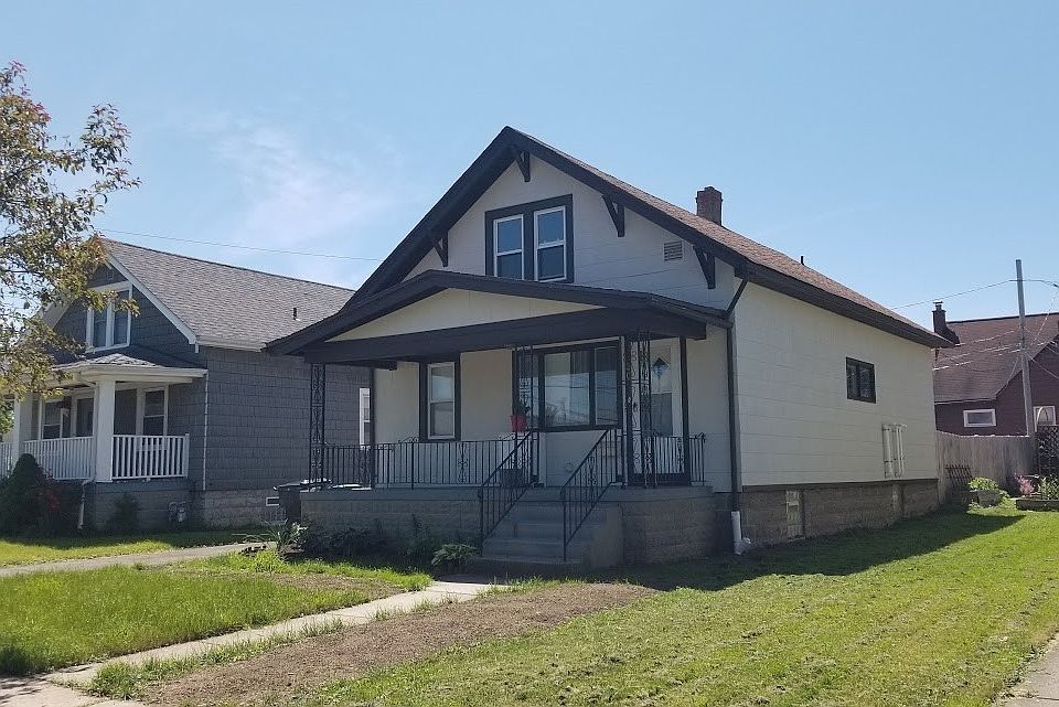 1st image of 20 Paige Ave
