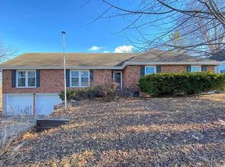 1104 Christopher St, Warrensburg, MO 64093