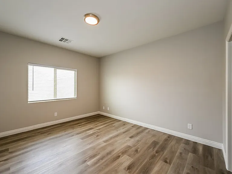 9655 Vega Carpio Ave — Photo 13