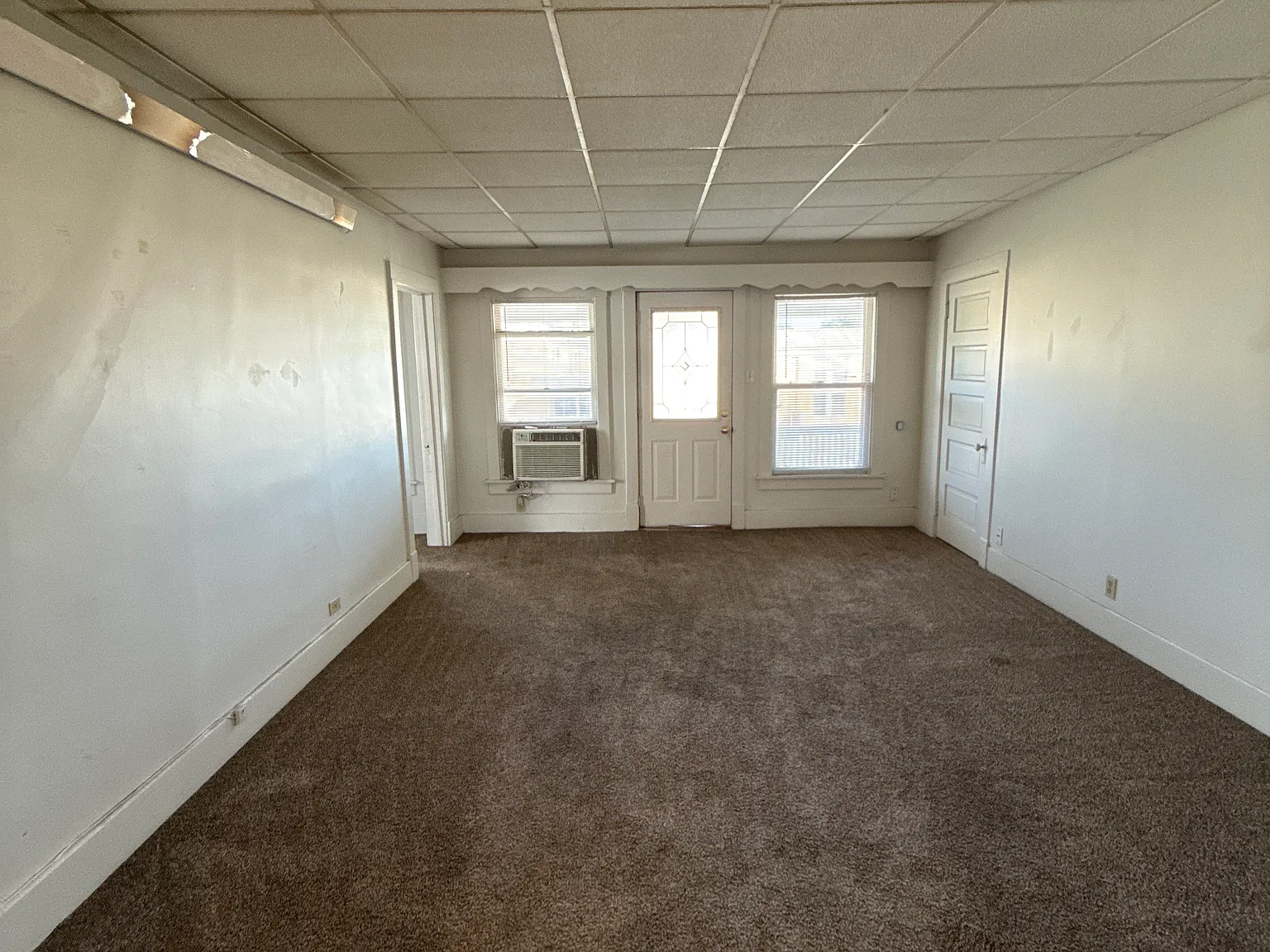 2 bed, 800 sqft, $850 — Photo 2