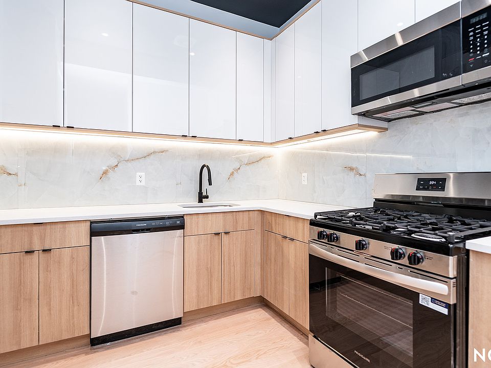 1st image of 1063 Bedford Ave #2F