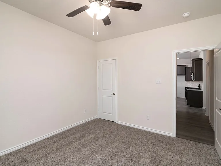 229 Tate Ln — Photo 26