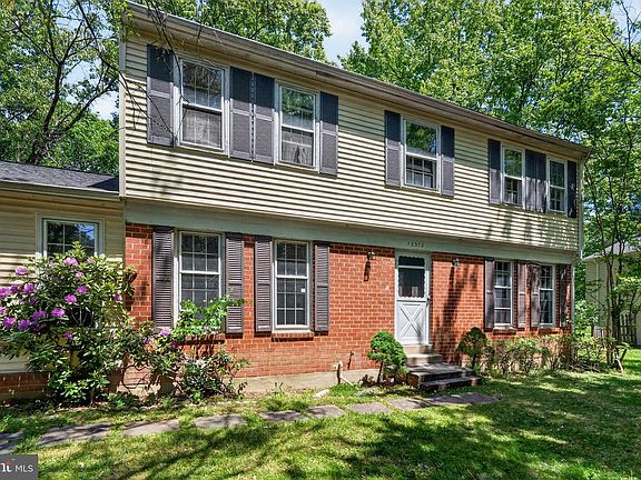 3rd image of 12312 Coleraine Ct
