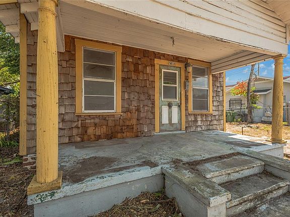 2nd image of 2505 E 17th Ave