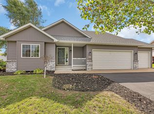 6222 Cory Cir, Saint Cloud, MN 56303