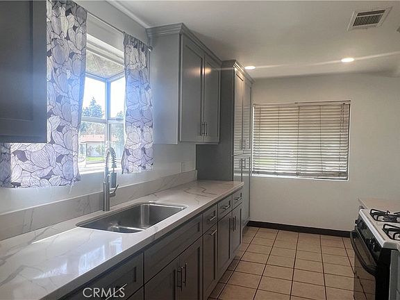 5th image of 5356 Alamitos St