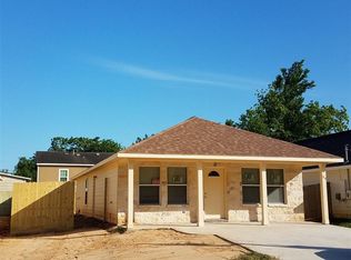 315 Kansas St, Bacliff, TX 77518