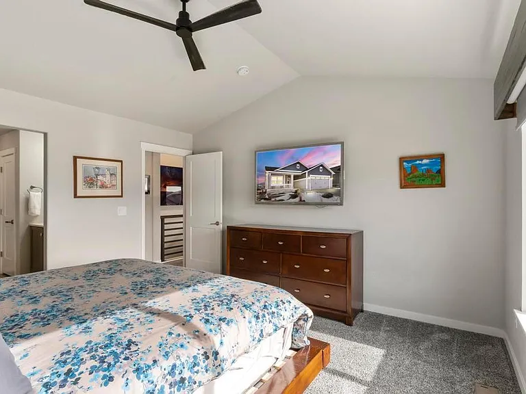 15922 Lake Mist Dr — Photo 16