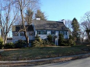 166 Prescott St, Reading, MA 01867