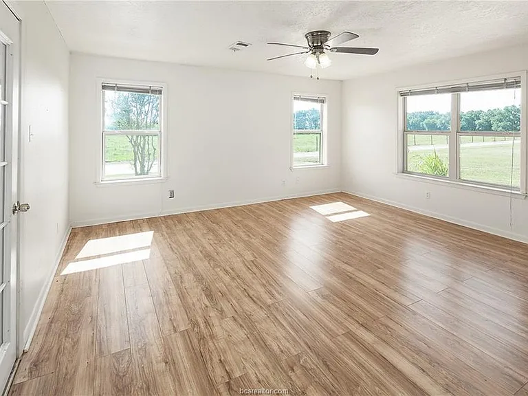 5342 FM 2223 — Photo 18