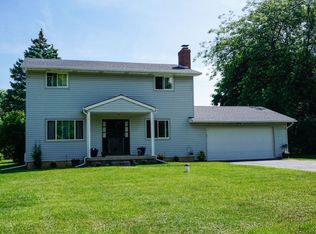 4094 Townview Dr, Flint, MI 48532