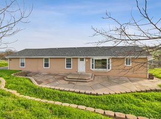 3814 Lakeview Dr, Ione, CA 95640