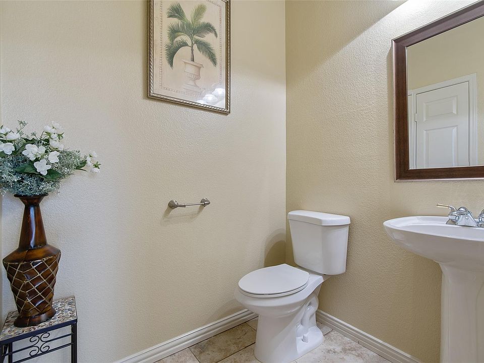 1st image of 1003 Stonebrook Dr