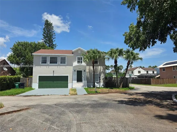 11903 SW 273rd St, Homestead, FL 33032