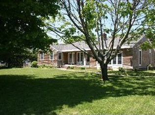 36725 Main Rd, Cutchogue, NY 11935