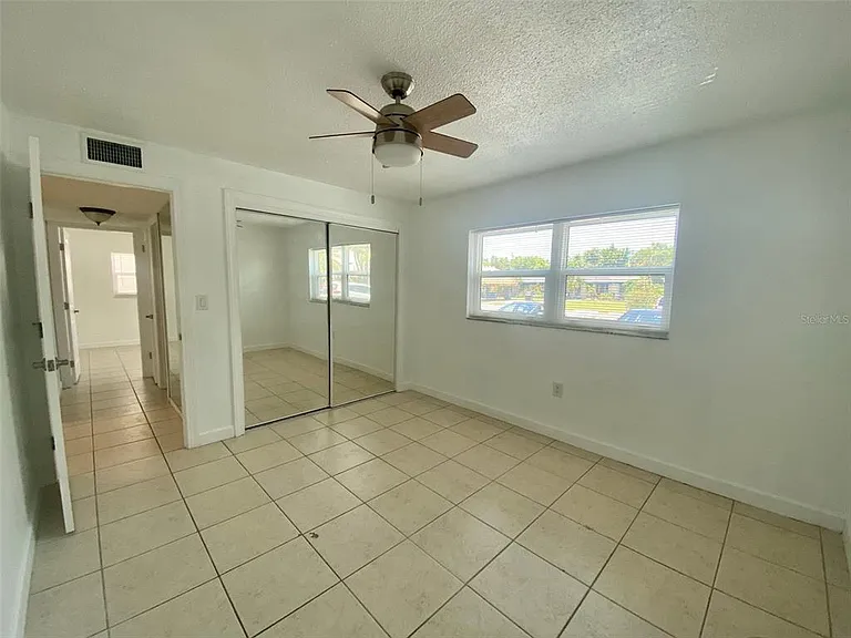 506 71st Ave #4 — Photo 7