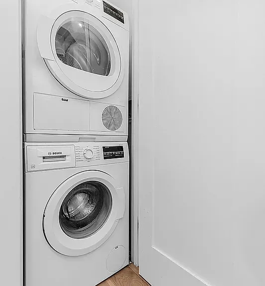 421 W 21st St #1E — Photo 5