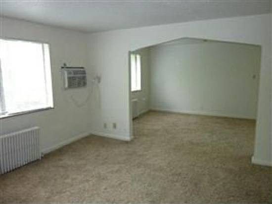 2nd image of 2550 Harrison Ave APT B3