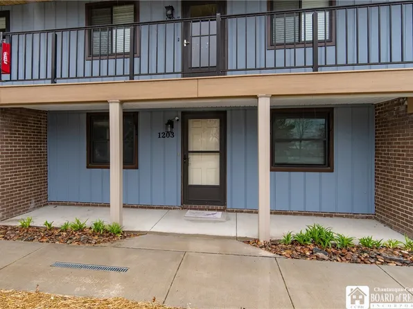 1203 Edgewater Dr Unit 3, Westfield, NY 14787