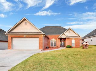 579 Waterford Ln, Calera, AL 35040